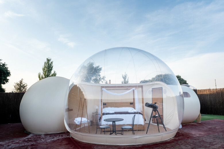 Dormir bajo las estrellas: una experiencia que cambia la forma de viajar